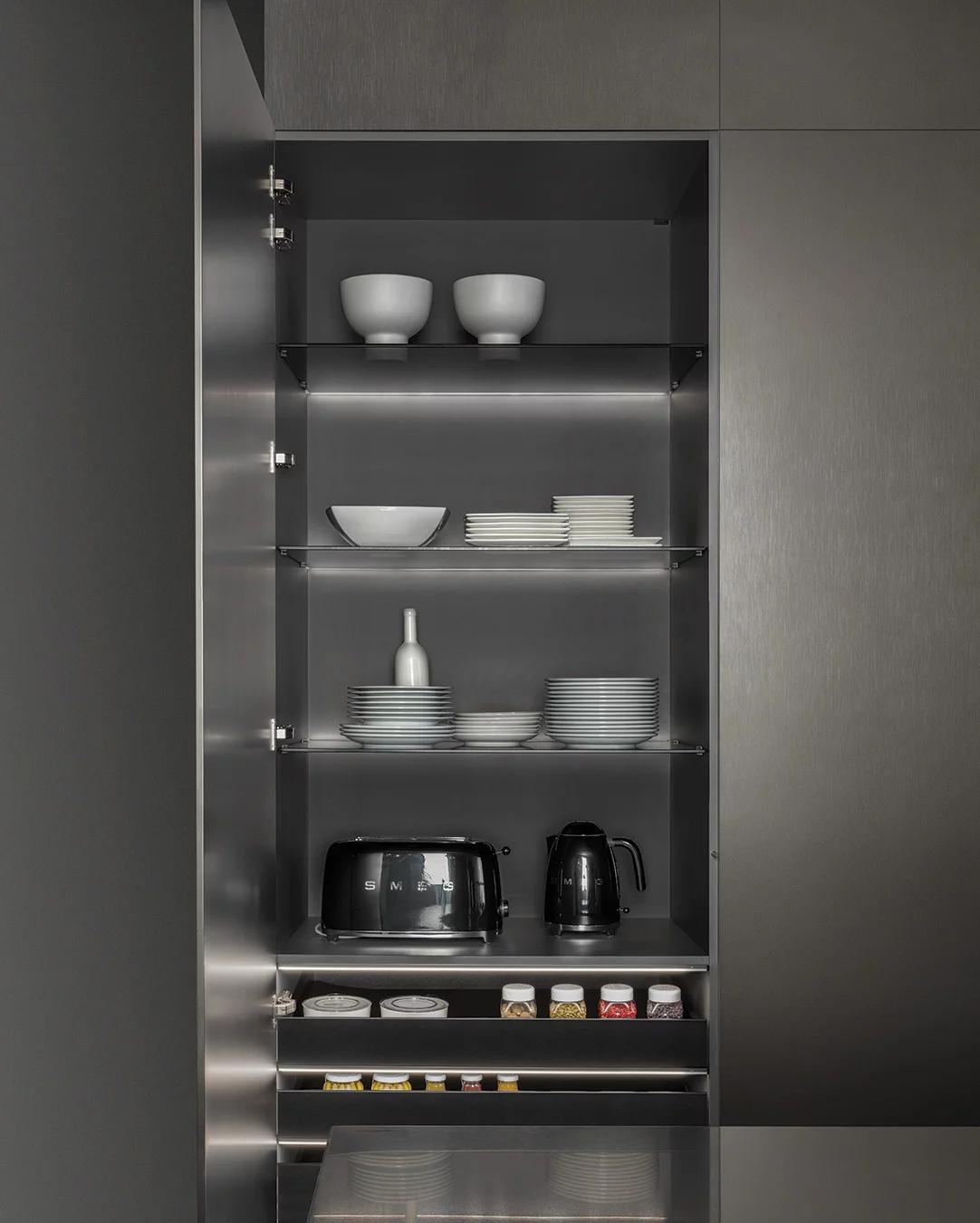 02-doimo-cucine-sistema-all-around-cucina-d12-img2-1082x1350-1