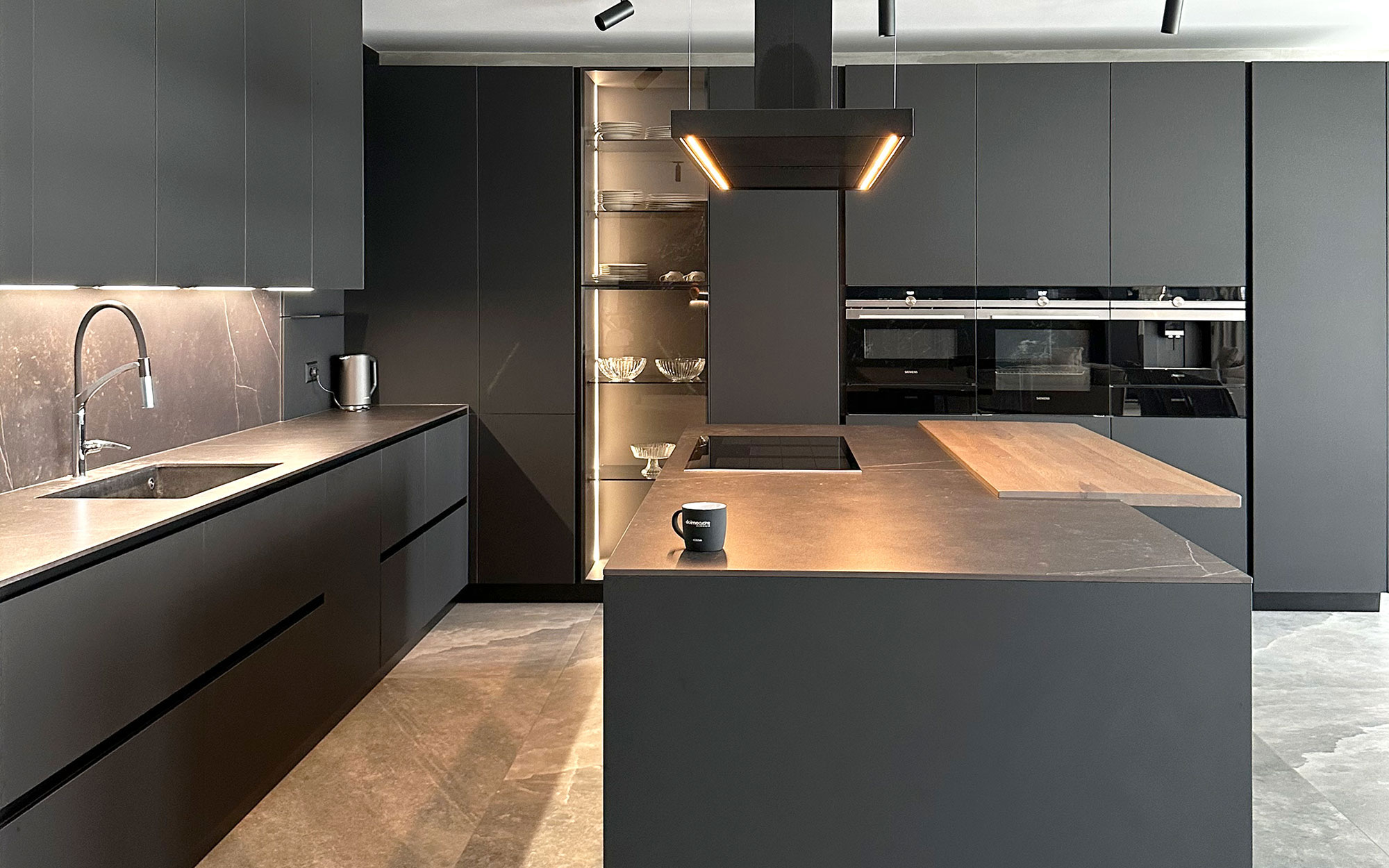 Lussuosa cucina per una famiglia numerosa